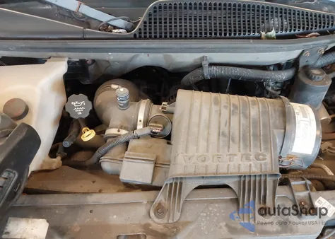 2003 GMC Savana Cutaway Standard/Standard W/C7L/C7N из США, поврежденный, VIN 1GDFG15T831116331